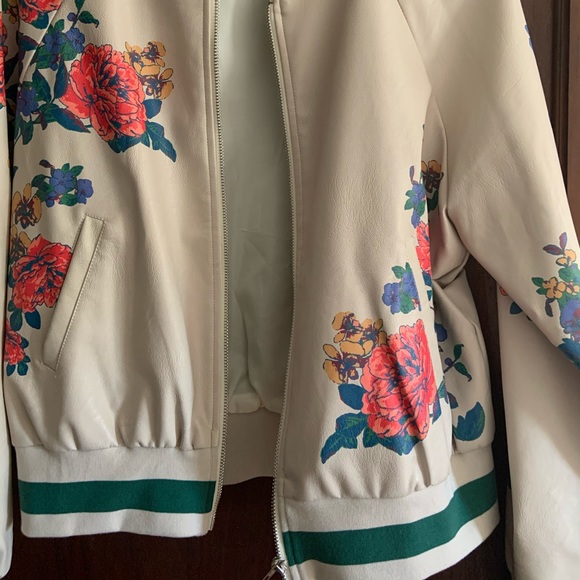 Roolee Japan Vegan Leather Bomber - Picture 9 of 9